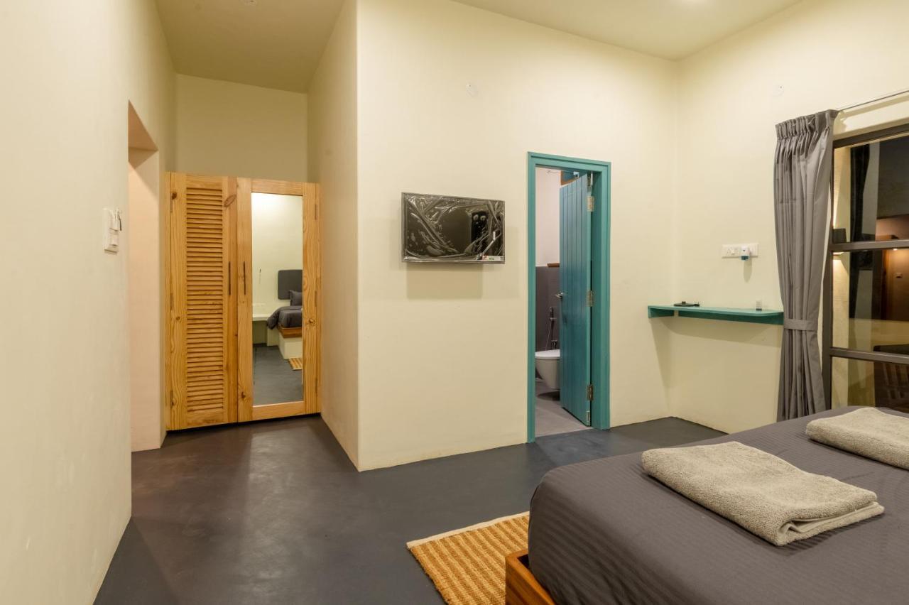 Tropicopia Hotel Мисор Екстериор снимка